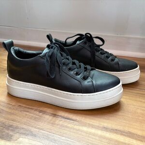 EUC, J/Slides Amanda Low Top Platform Sneakers, Black Leather, Size 6.5